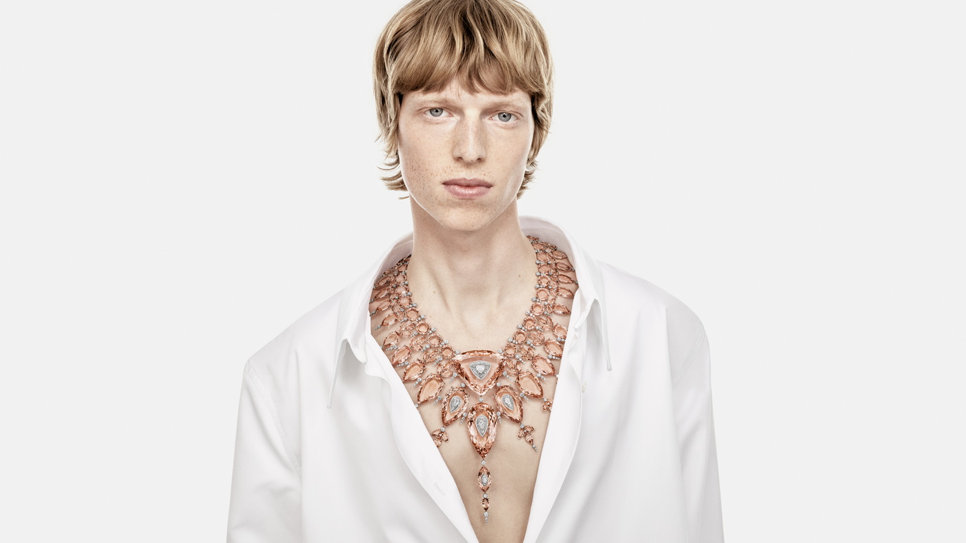 قلادة BOUCHERON - HUMAN BEING - MORGANITE