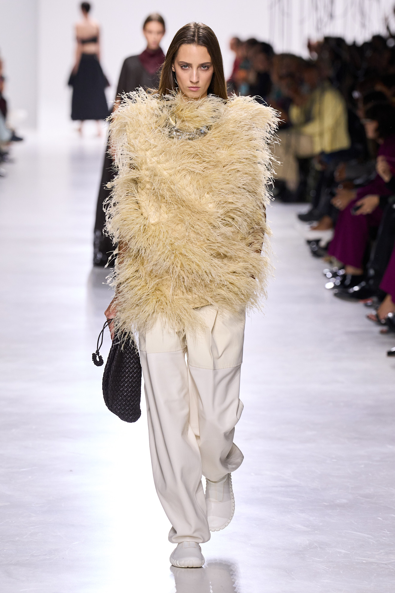 من مجموعة Bottega Veneta  ربيع و صيف 2026 للملابس الجاهزة