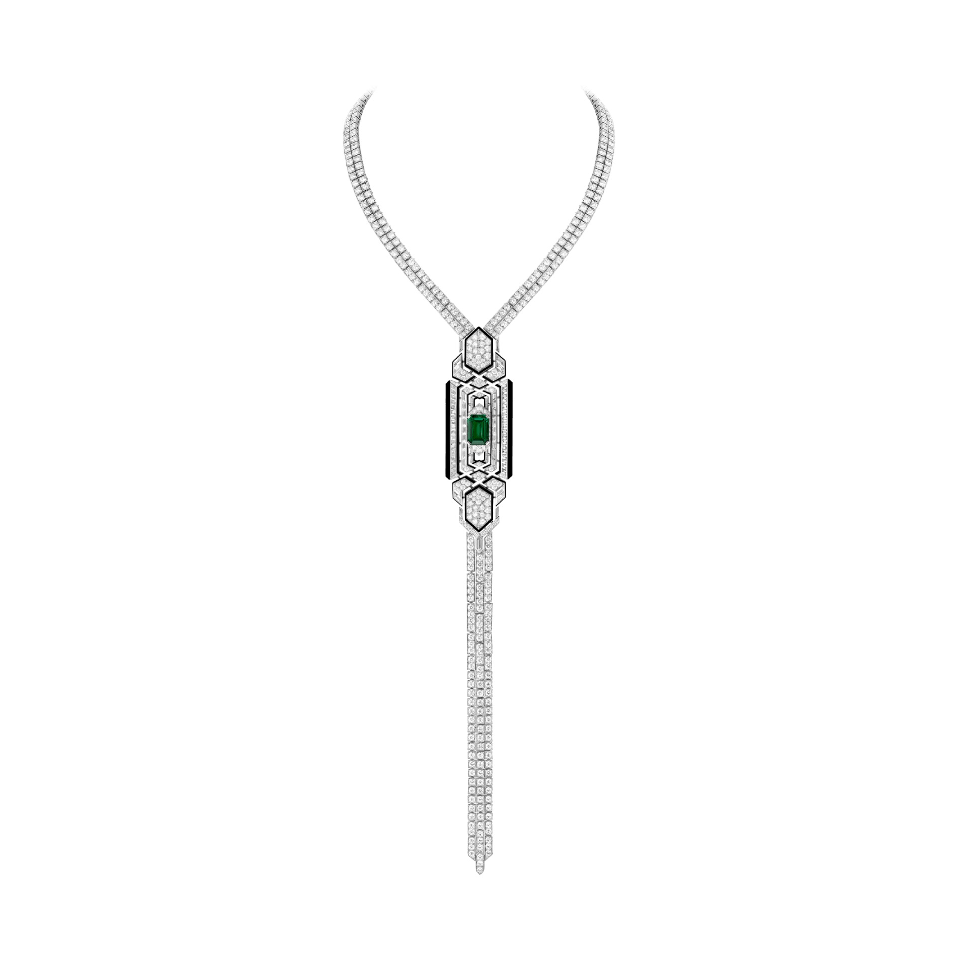 قلادة Cravate Emeraude من بوشرون Boucheron