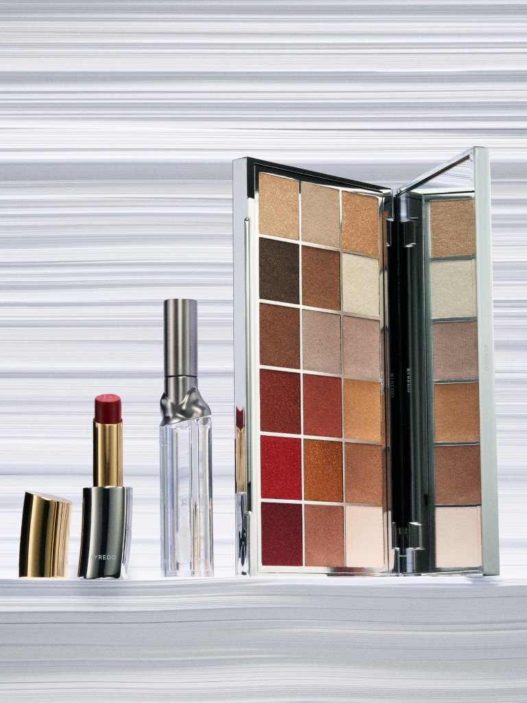 BYREDO تكشف عن مجموعة ظلال العيون Bibliophilia بإلهامٍ من القصص والروايات