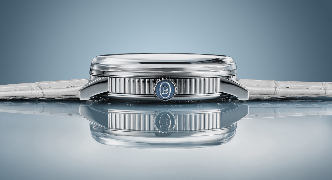 Carillon Tourbillon …براعة هندسية تظهر في التفاصيل