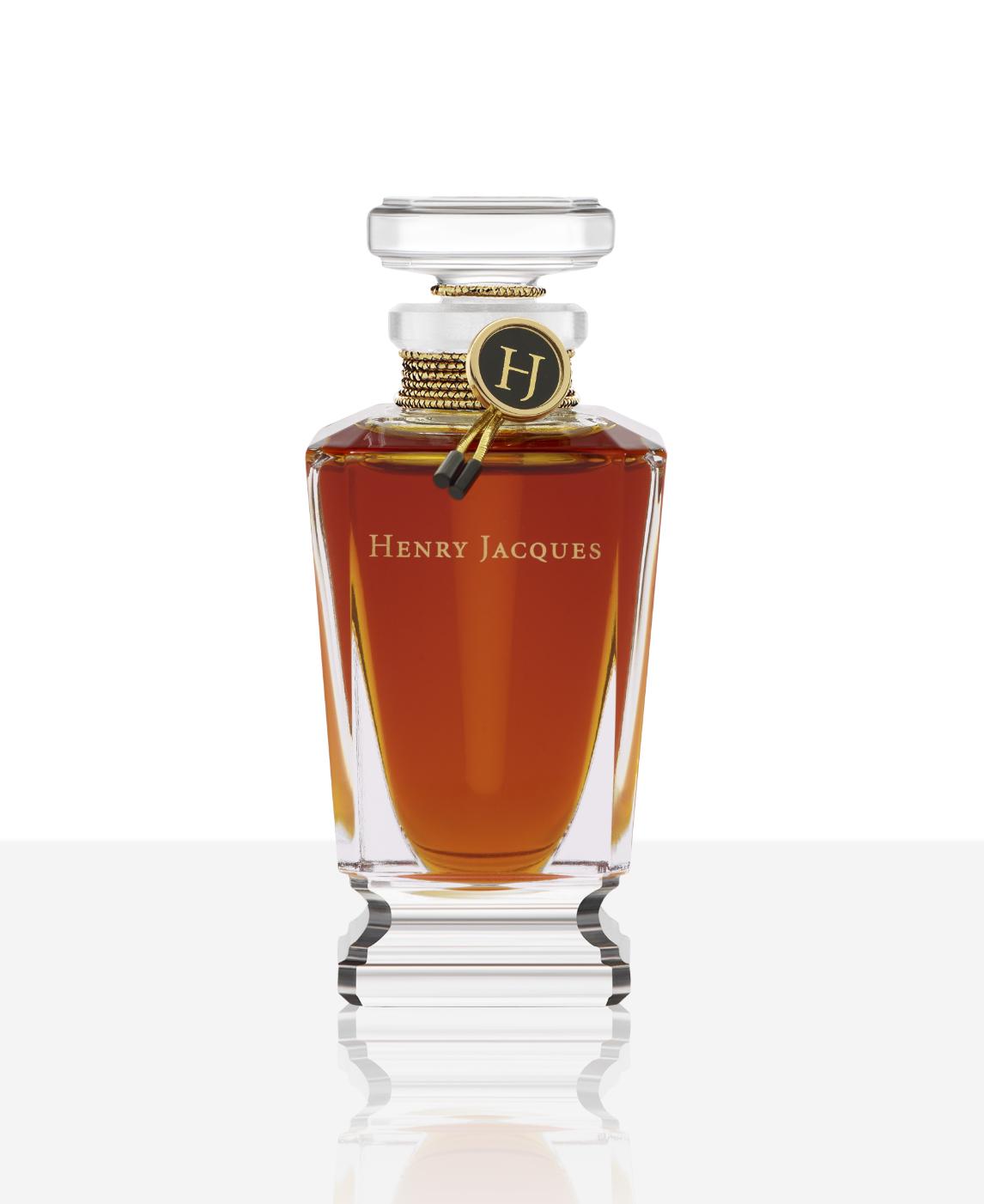 Rose Alambrah إشراق يغلفّ الحواس