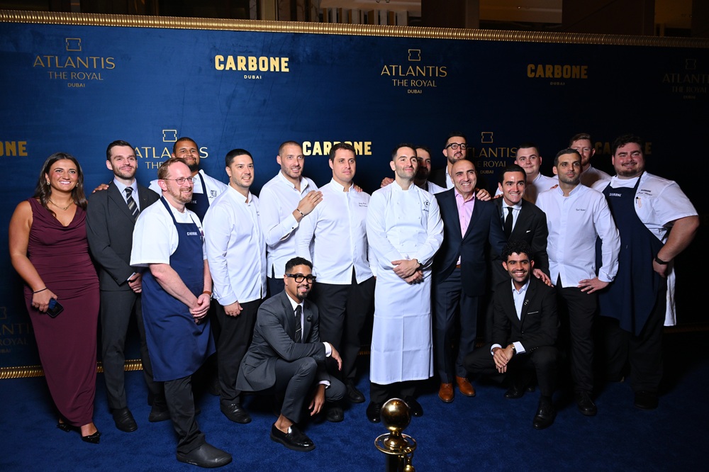 افتتاح Carbone 