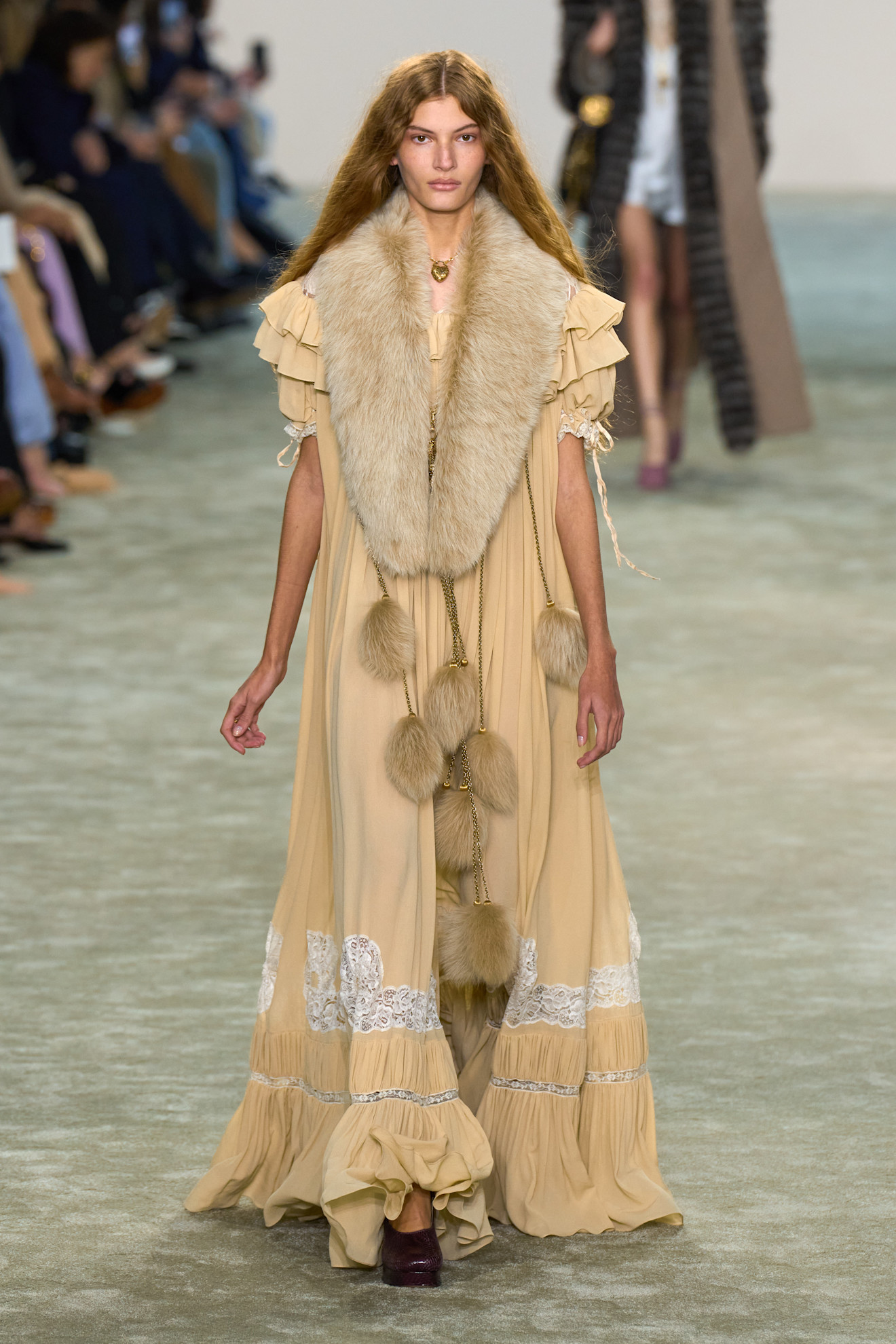 من عرض Chloe لخريف وشتاء 2025-2026