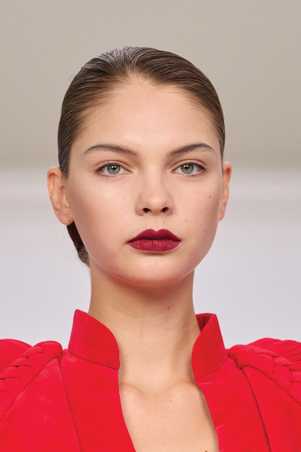 سحر العطور في فوائدها