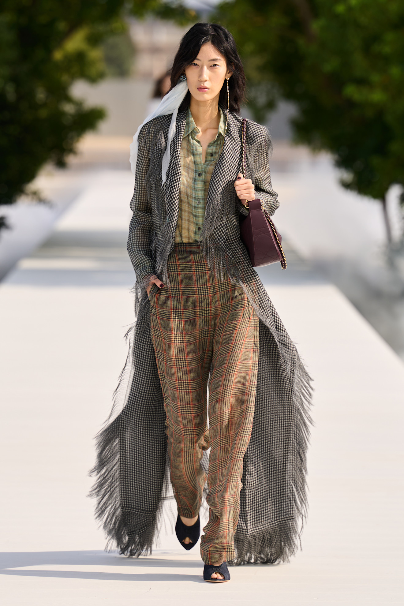 من مجموعة Dior ربيع و صيف 2027 للملابس الجاهزة