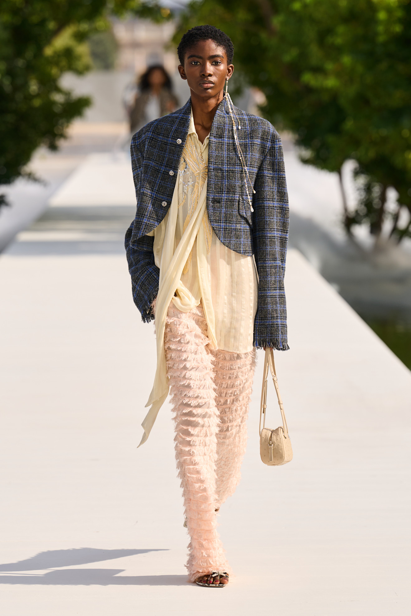 من مجموعة Dior ربيع و صيف 2027 للملابس الجاهزة