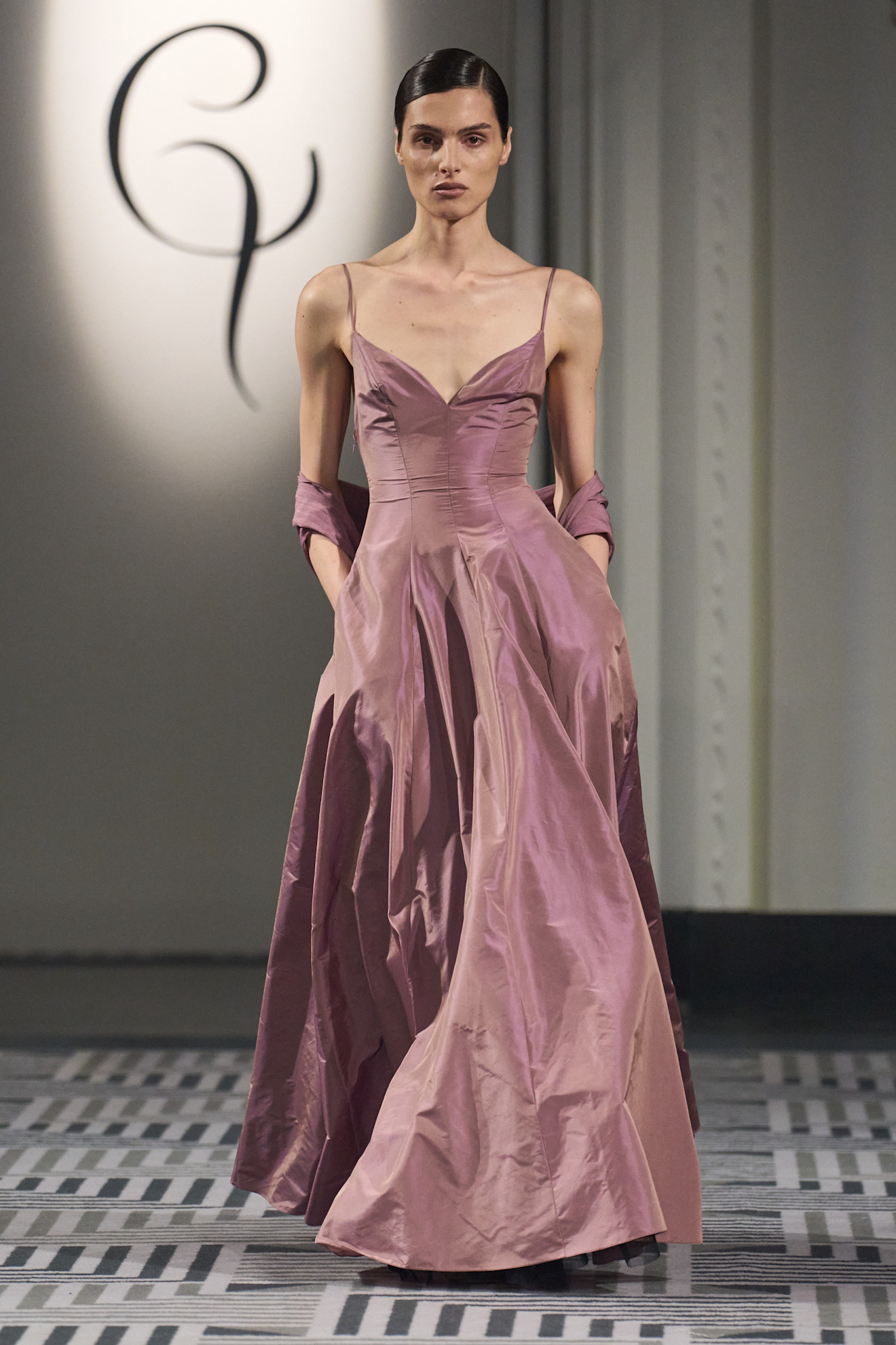 عرض الأزياء الجاهزة من Conner Ives لخريف وشتاء 2026