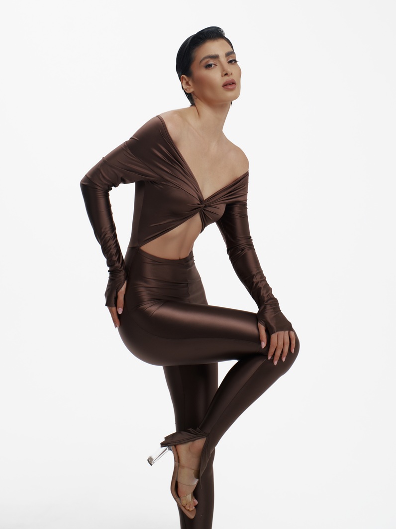 تصاميم أنيقة لخريف وشتاء 2025