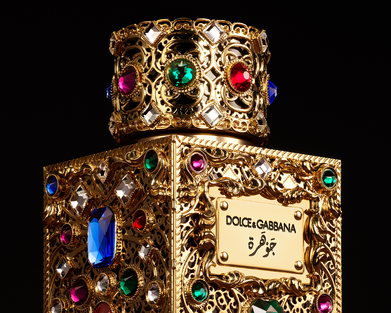  Dolce&Gabbana تكشف عن عطر Velvet Precious Jewel