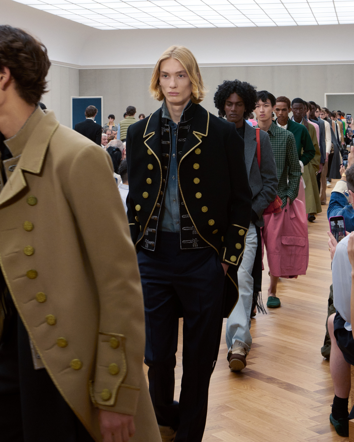 رؤية معاصرة لدار Dior