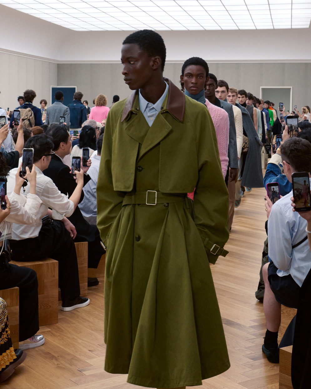 رؤية معاصرة لدار Dior