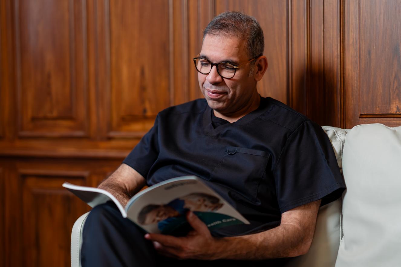 الدكتور عمرو الأركوبي – الاختصاصي في جراحة التجميل والترميم