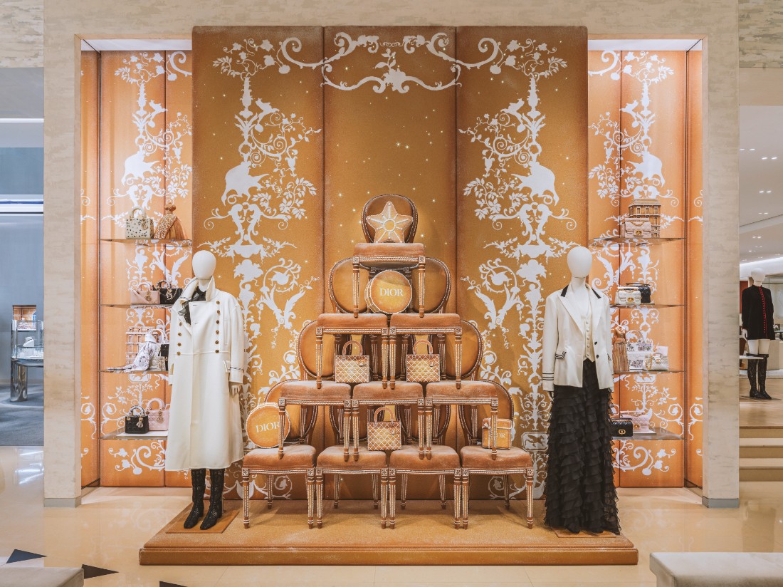 ديكور بوتيك "ديور" Dior الآسر في دبي مول