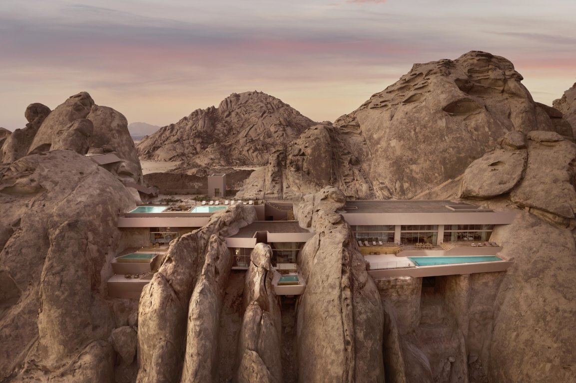 تجارب استثنائية بين البحر والجبل في شيبارة وديزرت روك