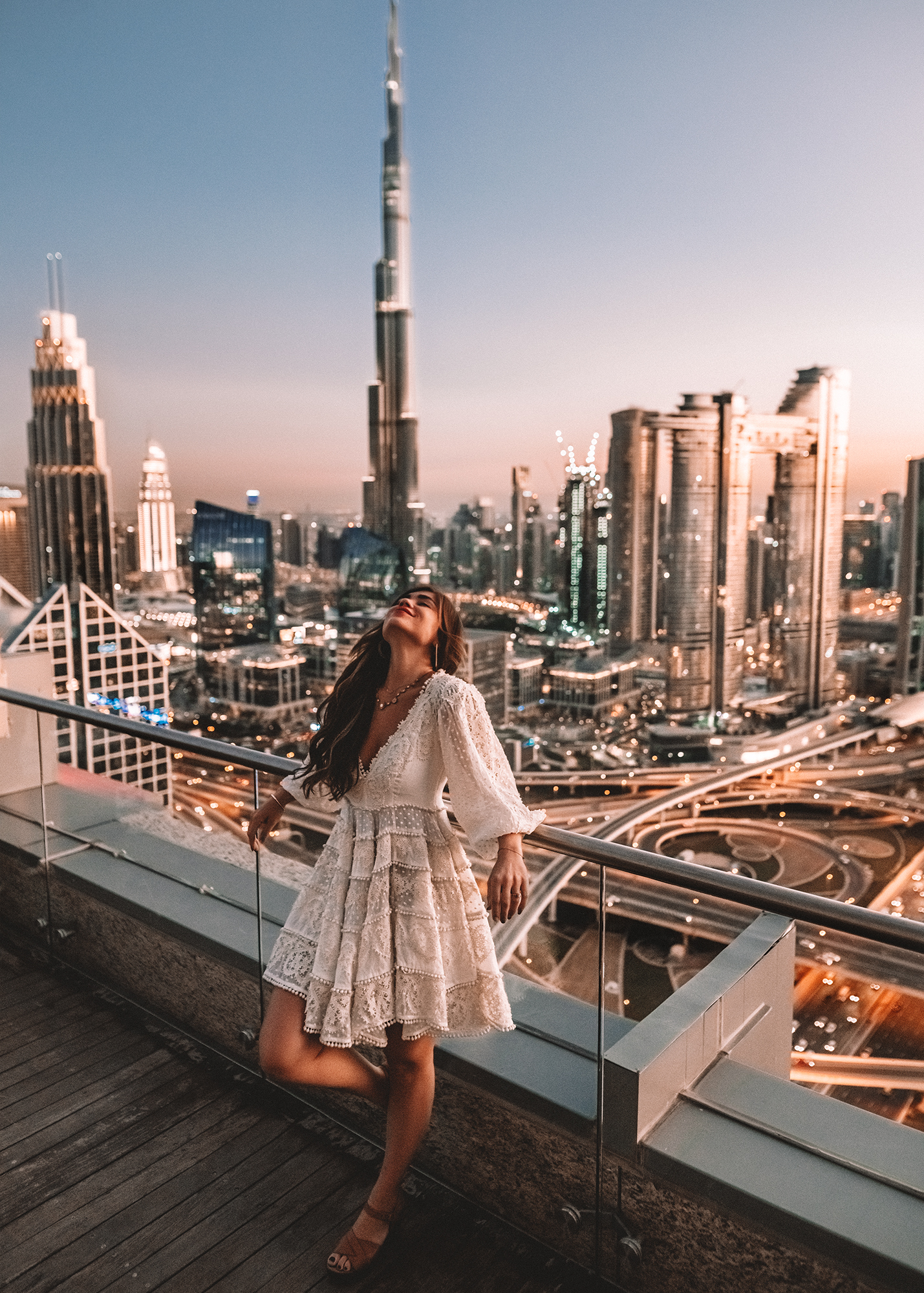 المعالم السياحية بالإمارات في يوم المرأة الإماراتية