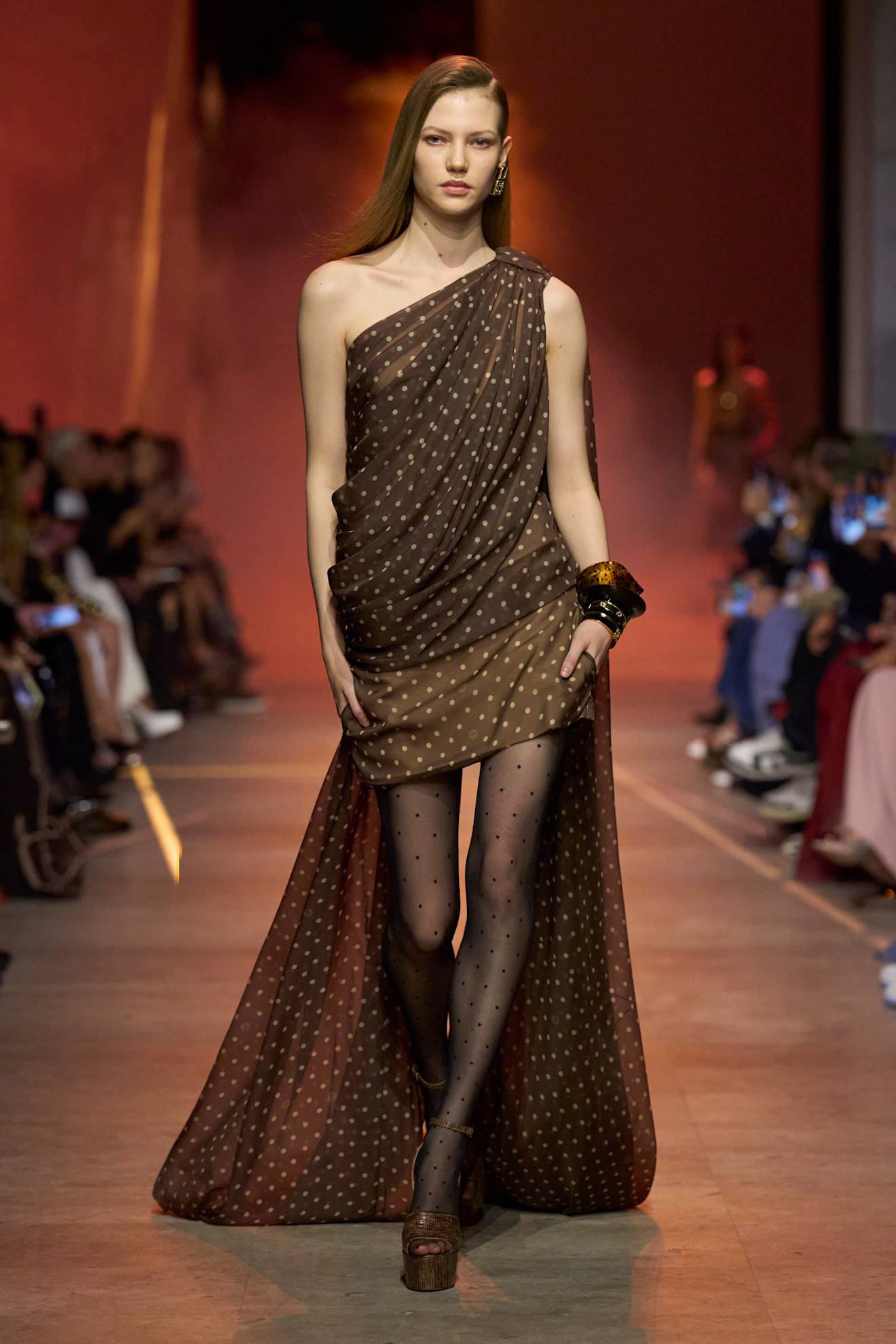 Elie Saab موضة النقاط أو Polka Dots من تصميم