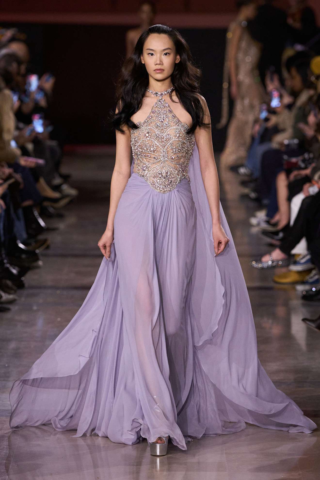 مجموعة إيلي صعب للأزياء الراقية لربيع وصيف 2026