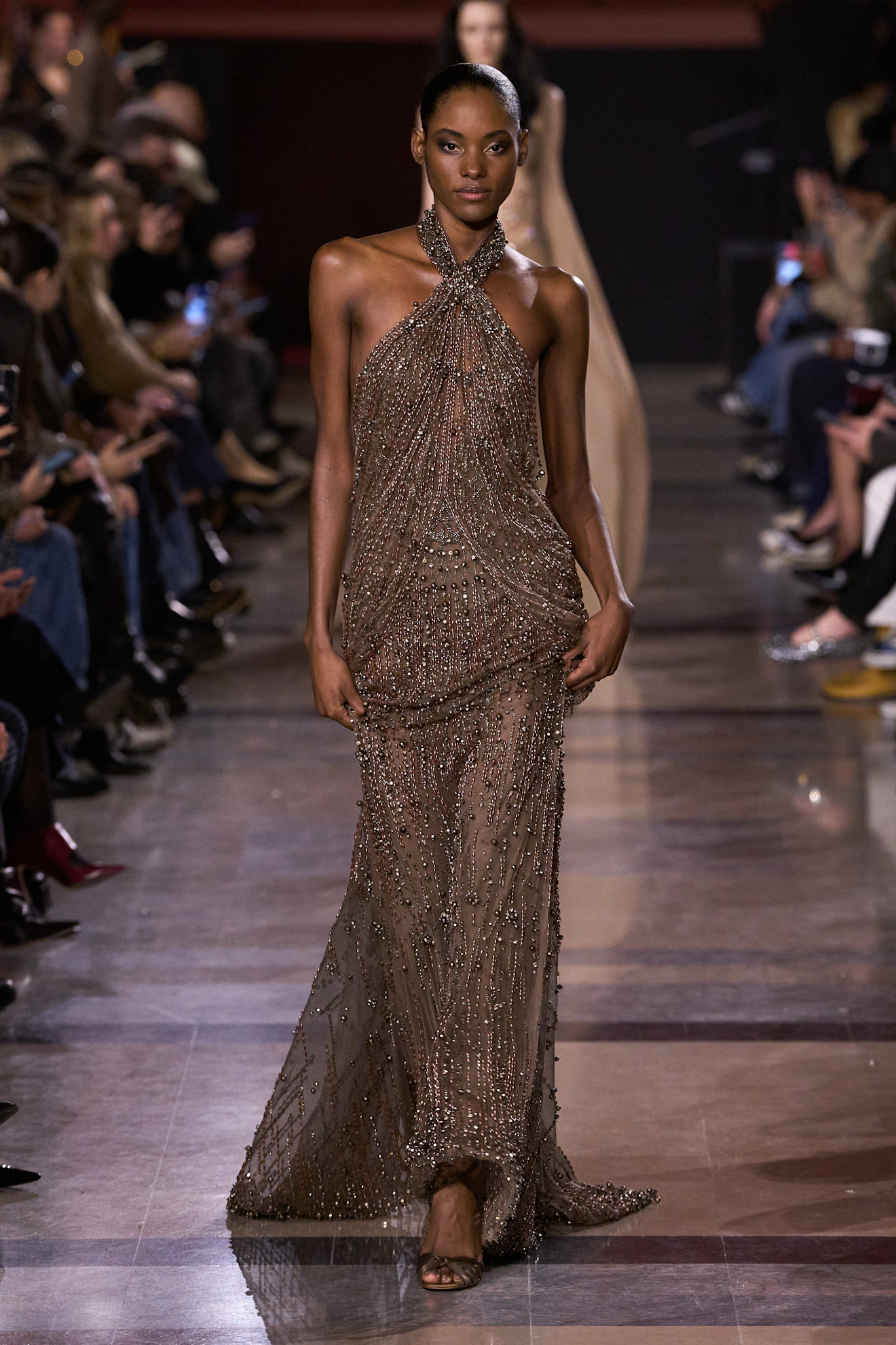 مجموعة إيلي صعب للأزياء الراقية لربيع وصيف 2026