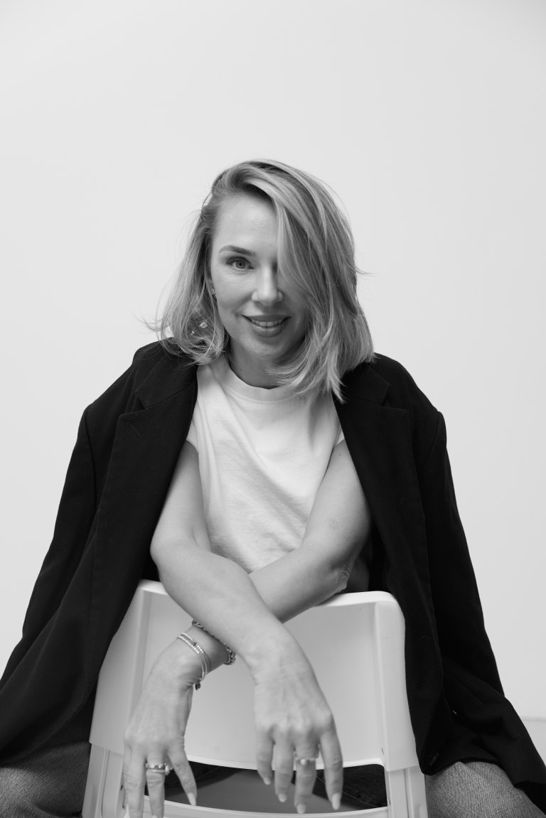 "هي" تحاور Emma Norström-Dunnو Sonia Ben Maaouia