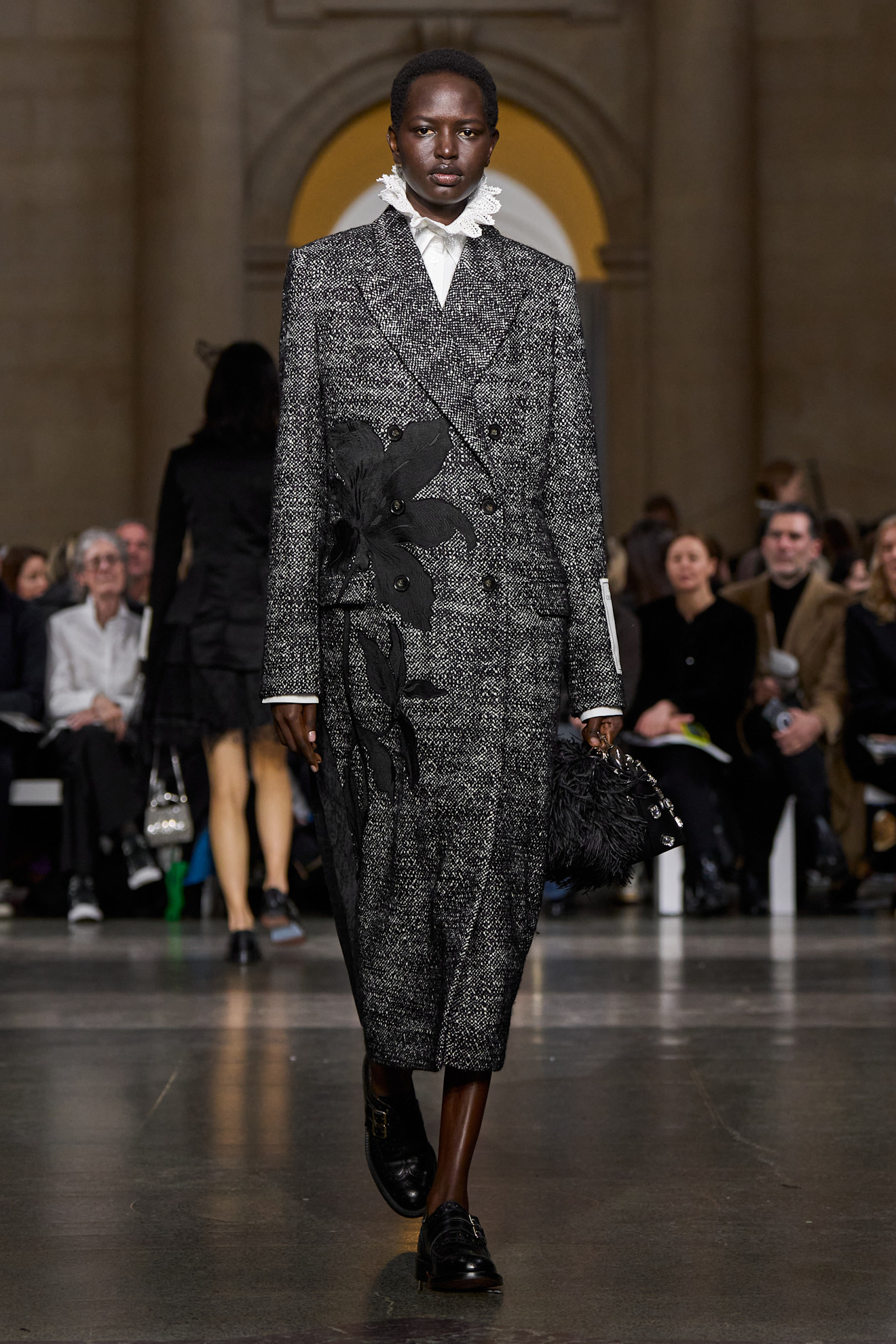 عرض الأزياء الجاهزة من Erdem لخريف وشتاء 2026