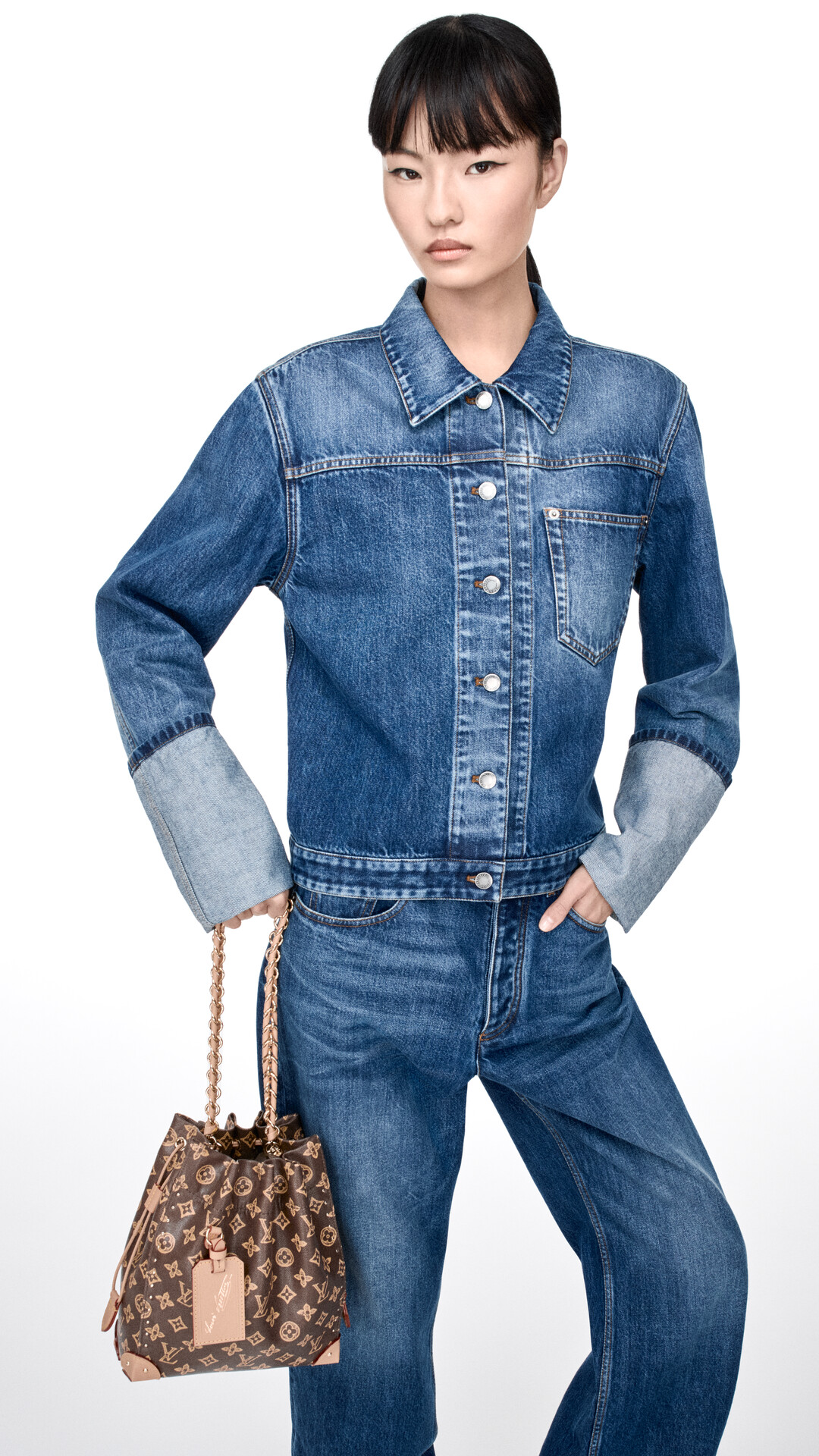 تفتتح "لويس فيتون" عام اليوبيل بالاحتفاء بأكثر حقائب "المونوغرام" أيقونية