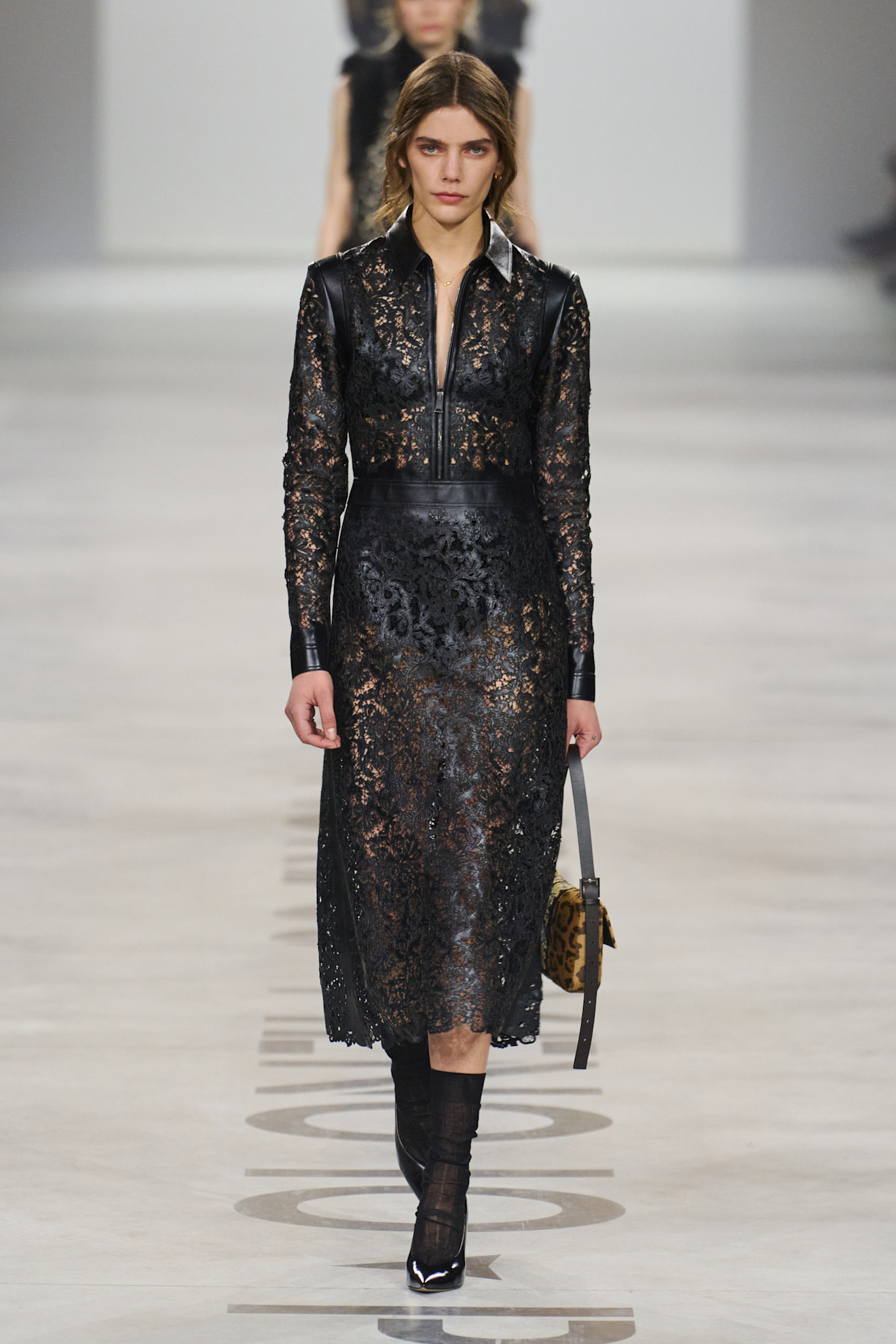 من مجموعة Fendi خريف و شتاء 2026 للملابس الجاهزة