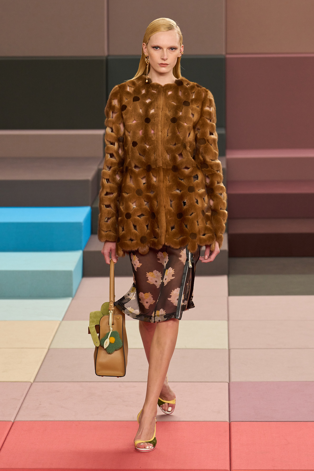 فندي FENDI ربيع وصيف 2026 للملابس الجاهزة