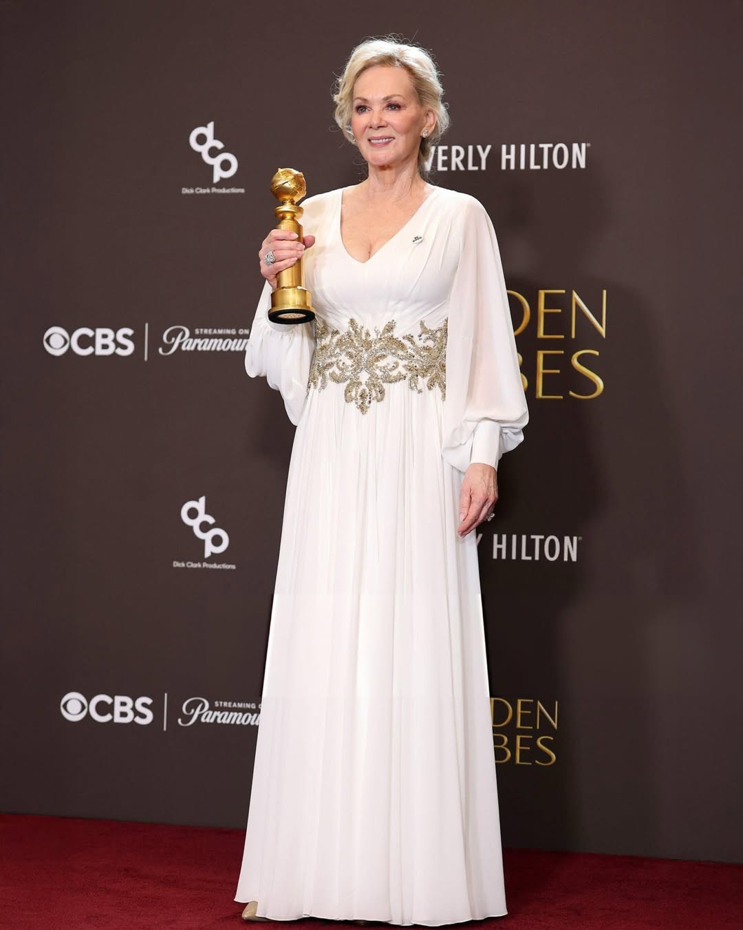 "جين سمارت" Jean Smart بتصميم طوني ورد