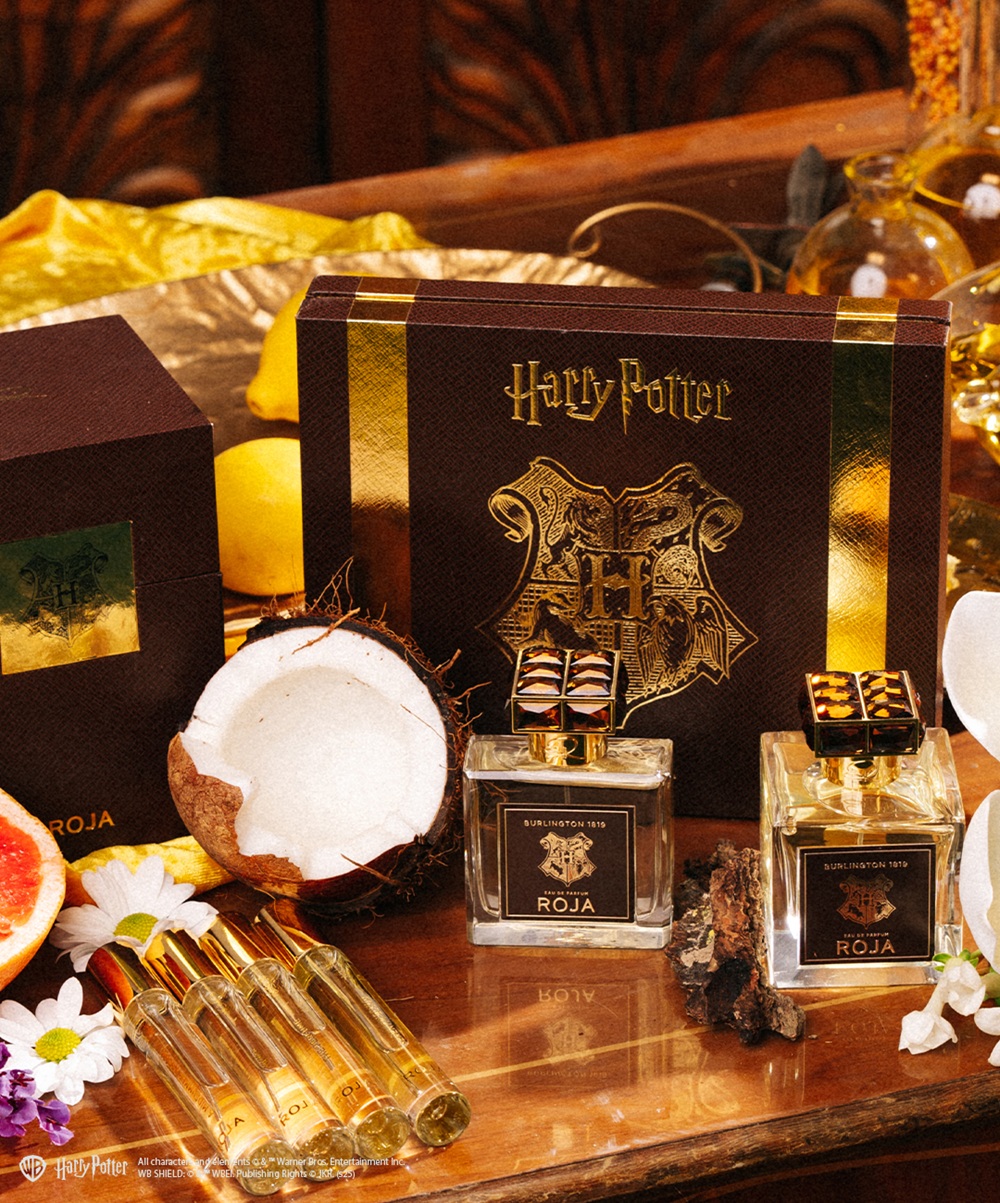 انطلاقًا من روح الفخامة البريطانية الأصيلة، تُطل "روجا لندن" بإصدارين محدودين مستوحَيَيْن من عالم هاري بوتر، بالتعاون مع وارنر براذرز ديسكفري جلوبال كونسيومر برودكتس.