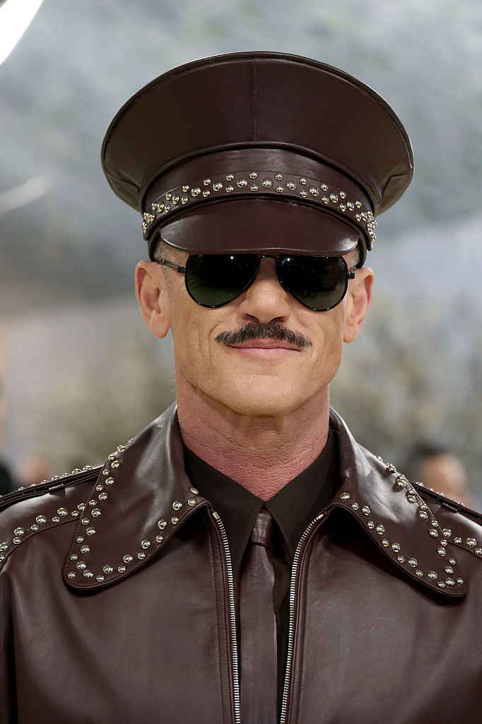 Luke Evans – لوك إيفانز