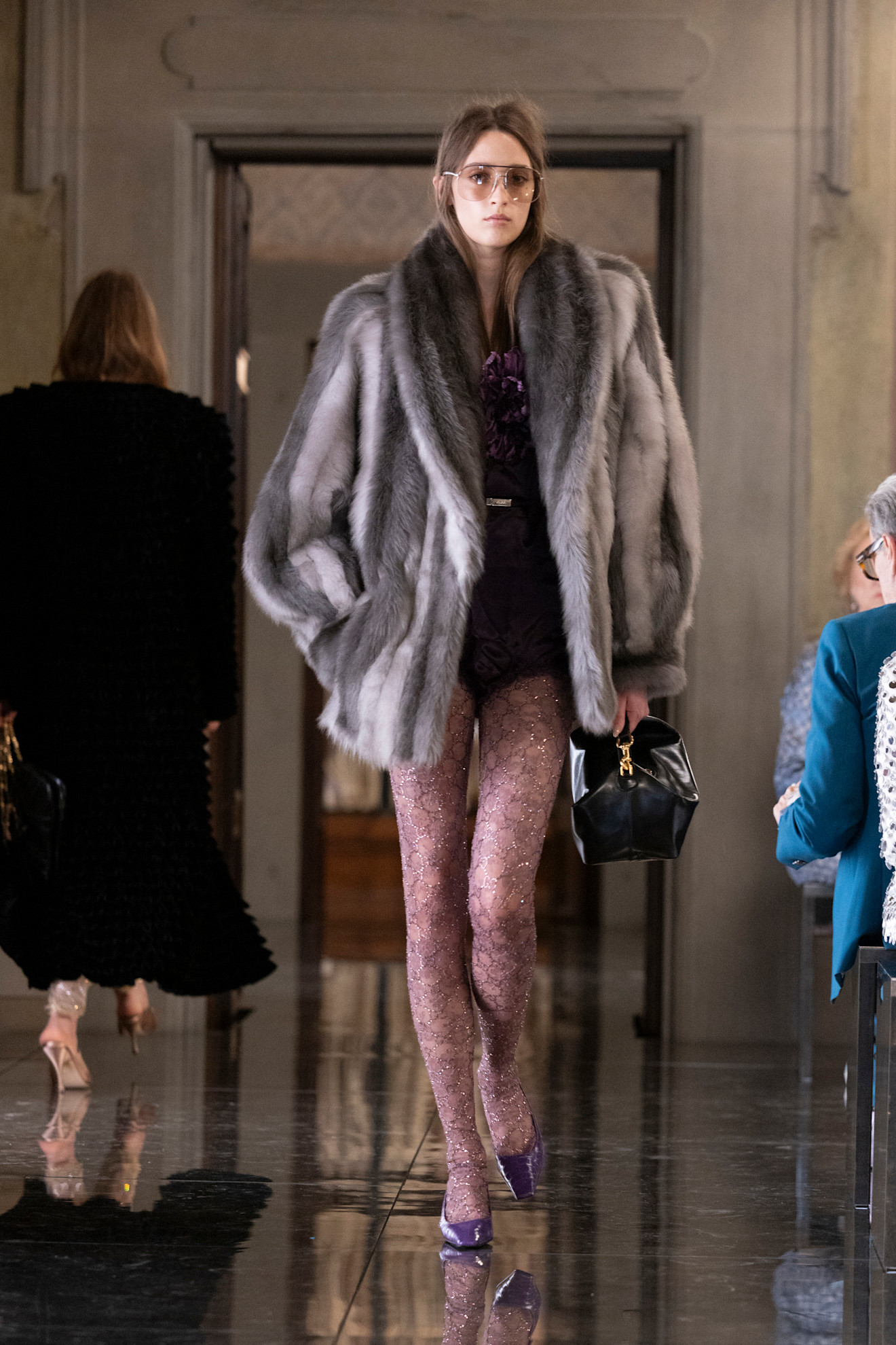 مجموعة ريزورت 2026 من غوتشي: غوتشي يعيد ابتكار الفرو البديل بجرأة إبداعية ولمسة فنية لافتة