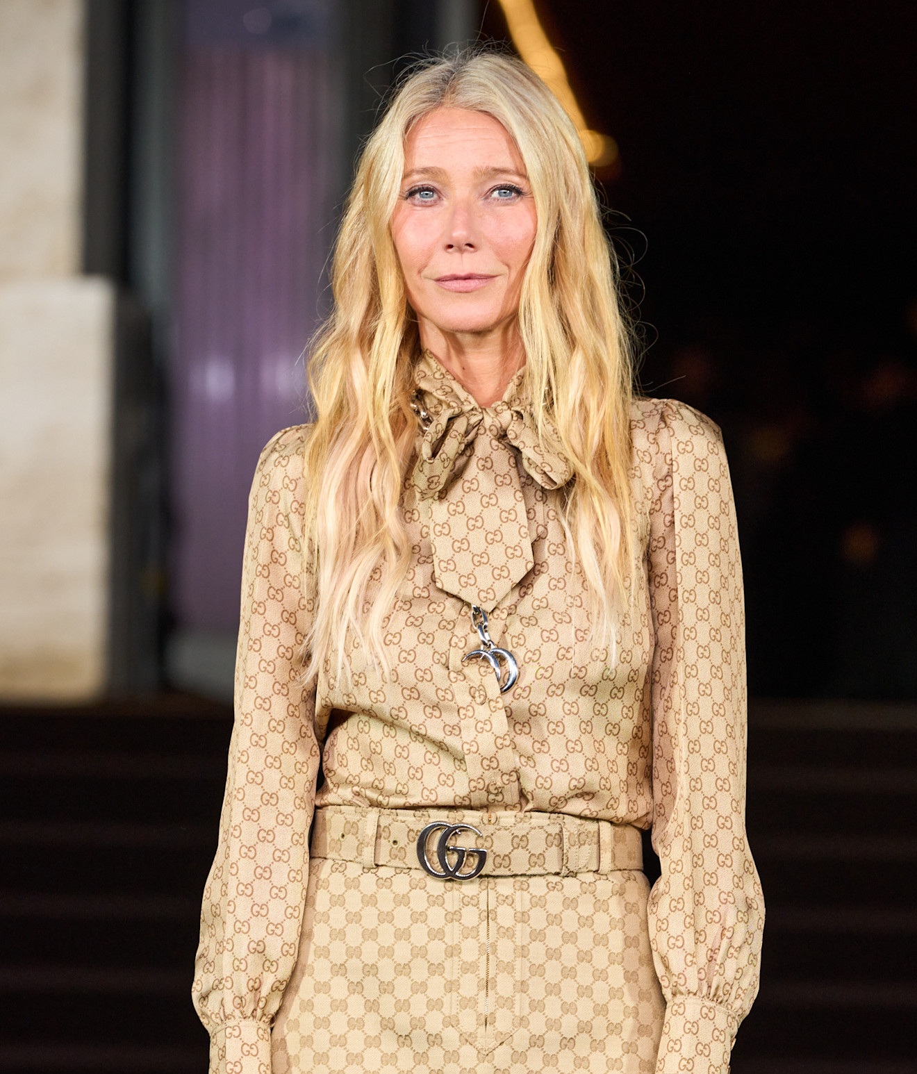 اطلالة Gwyneth Paltrow بجمال المكياج الطبيعي