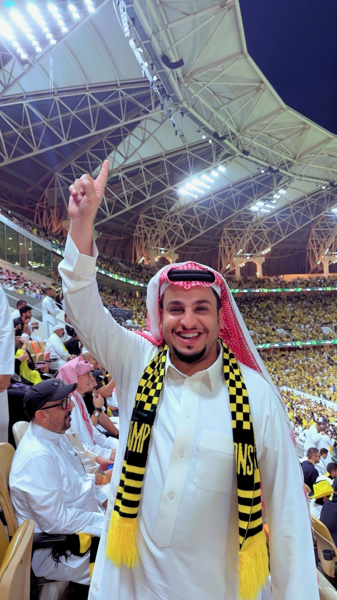 فيصل العيسى في الإستاد