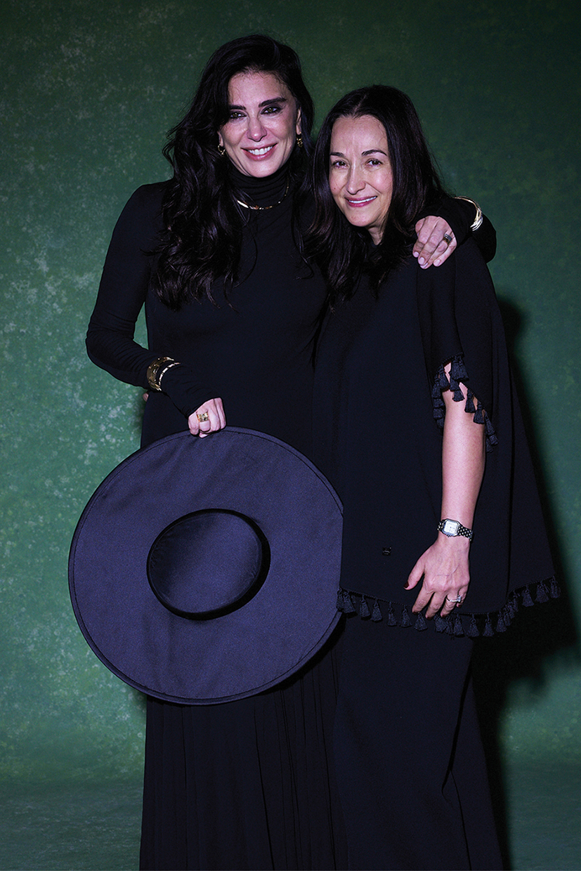 رئيسة التحرير مي بدر مع نجمة غلاف عدد نوفمبر من "هي" نادين لبكي 