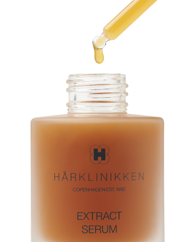 أساس جديد للعناية بفروة الرأس: "هاركلينيكن" Hårklinikken تطلق سيروم HXC-4 Extract Serum