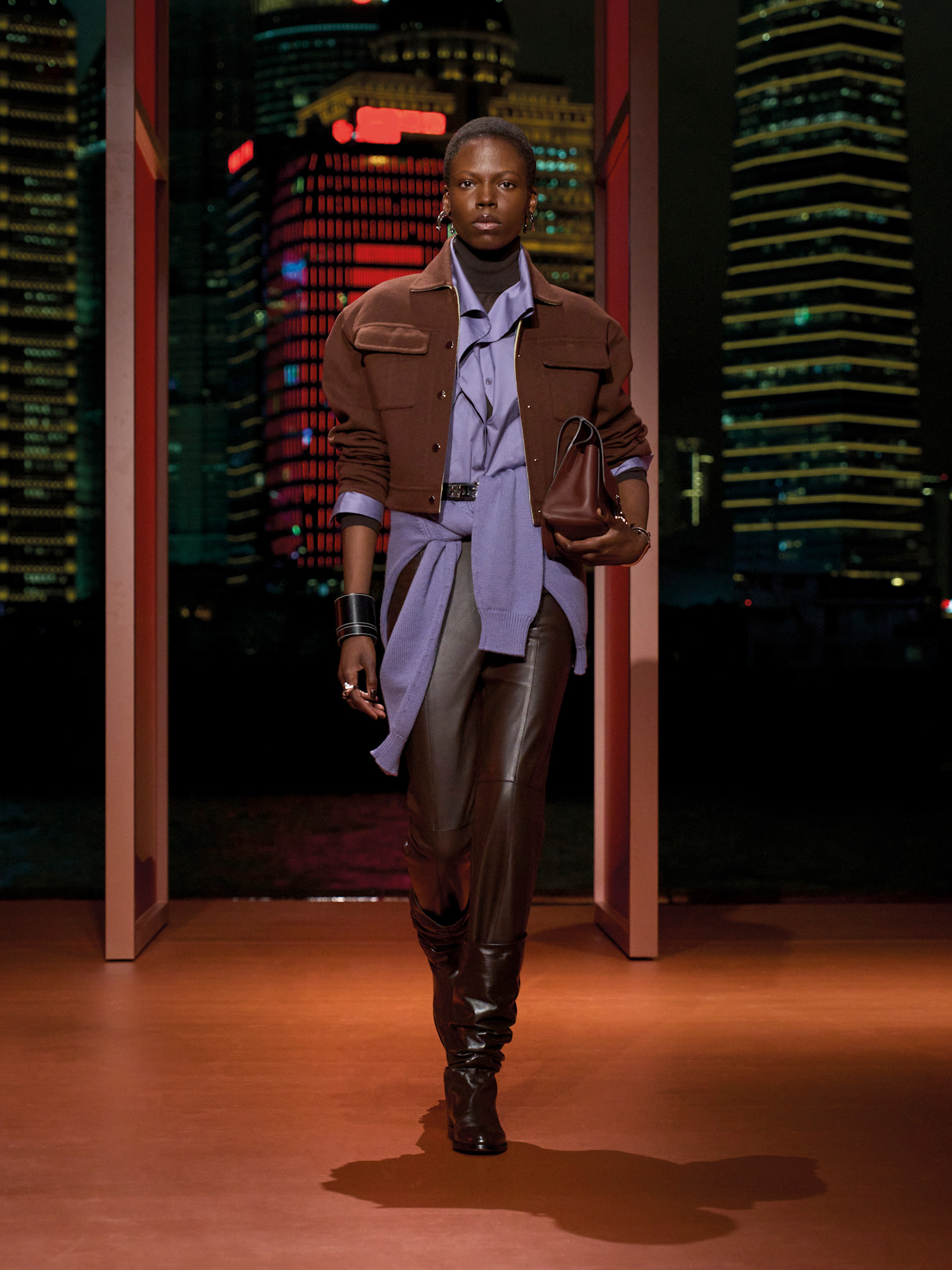 تنسيق اللّون البني