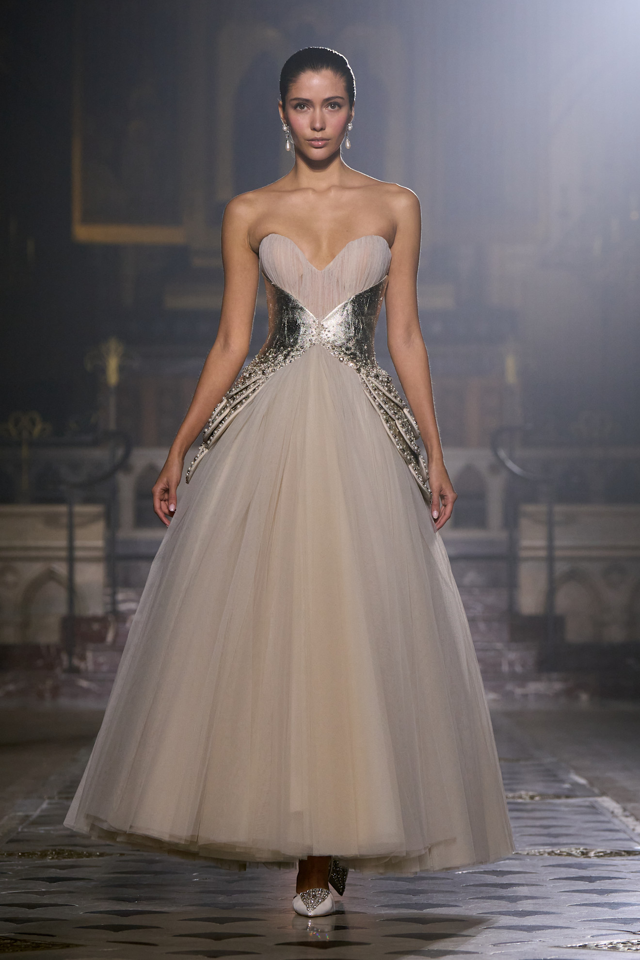 مجموعة George Hobeika للأزياء الراقية لربيع وصيف 2026