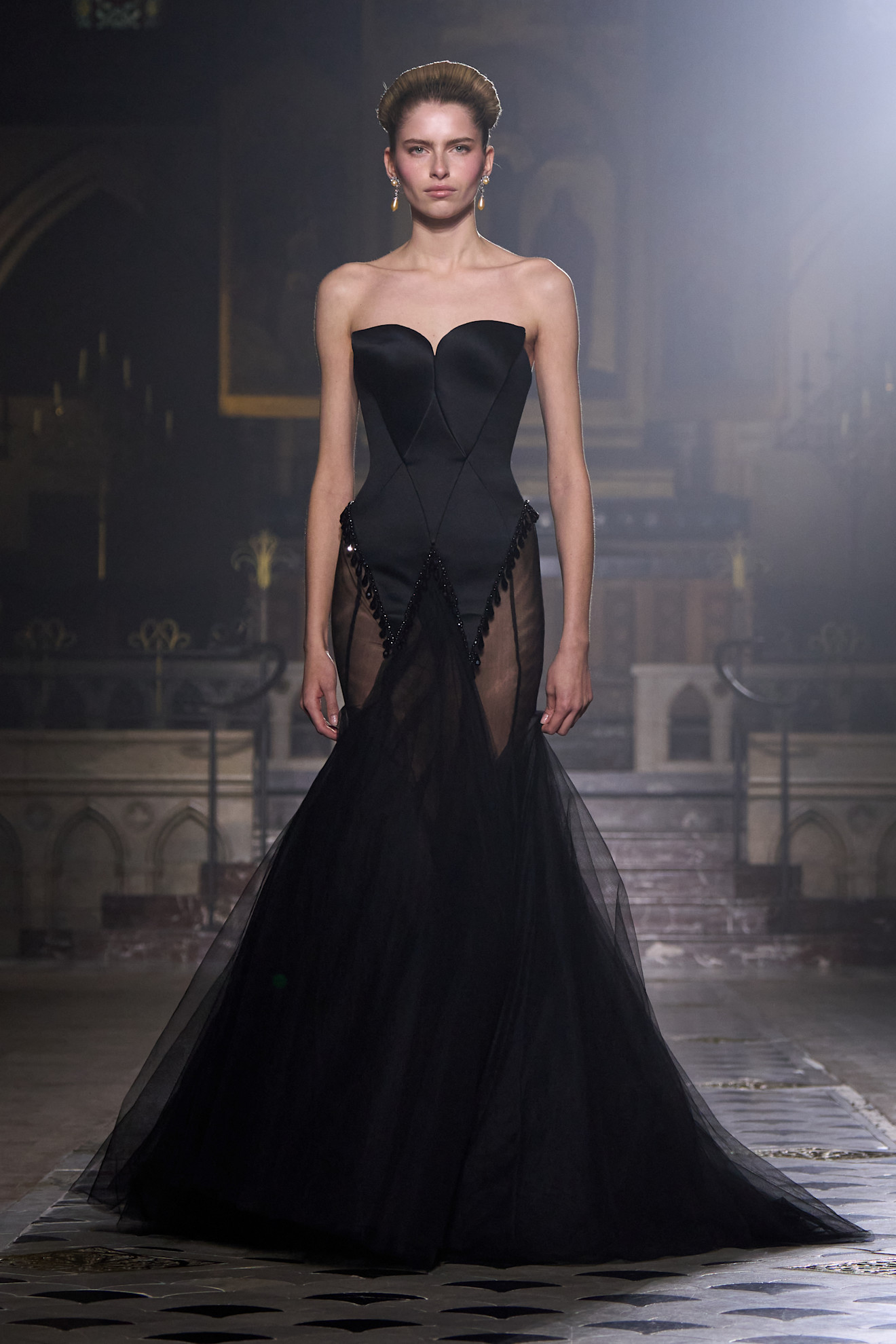 مجموعة George Hobeika للأزياء الراقية لربيع وصيف 2026