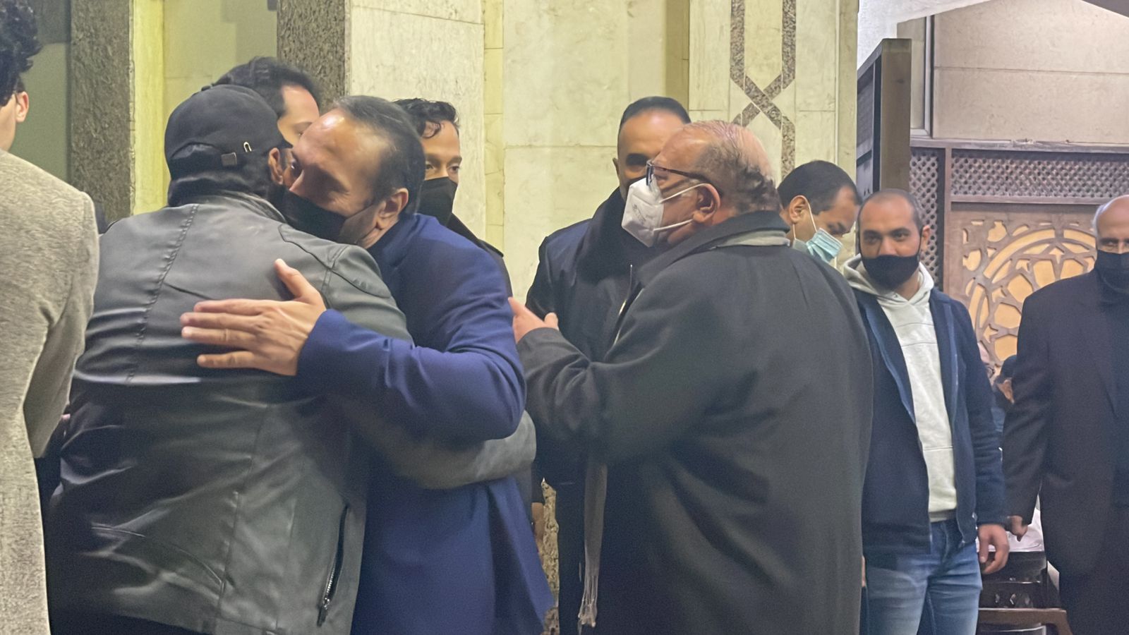 عائلة الحجار تستقبل المعزيين في أحمد الحجار