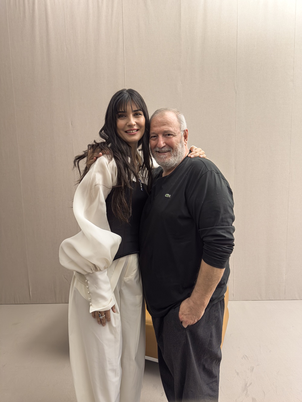 مع مدير التحرير عدنان الكاتب