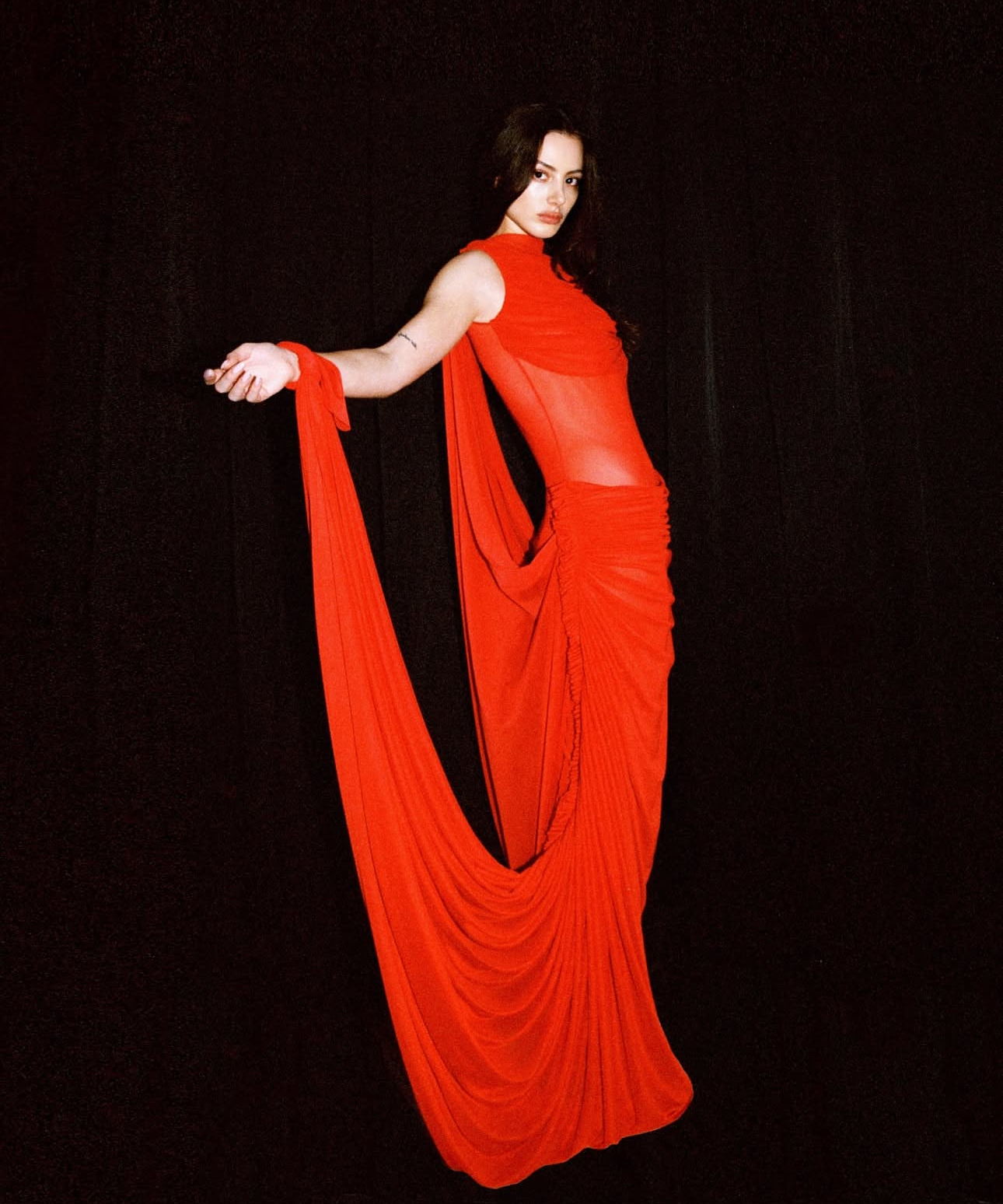 من مجموعة زياد بوعنين "mourning. resilience. hope" ، الصورة من حساب العلامة على انستقرام