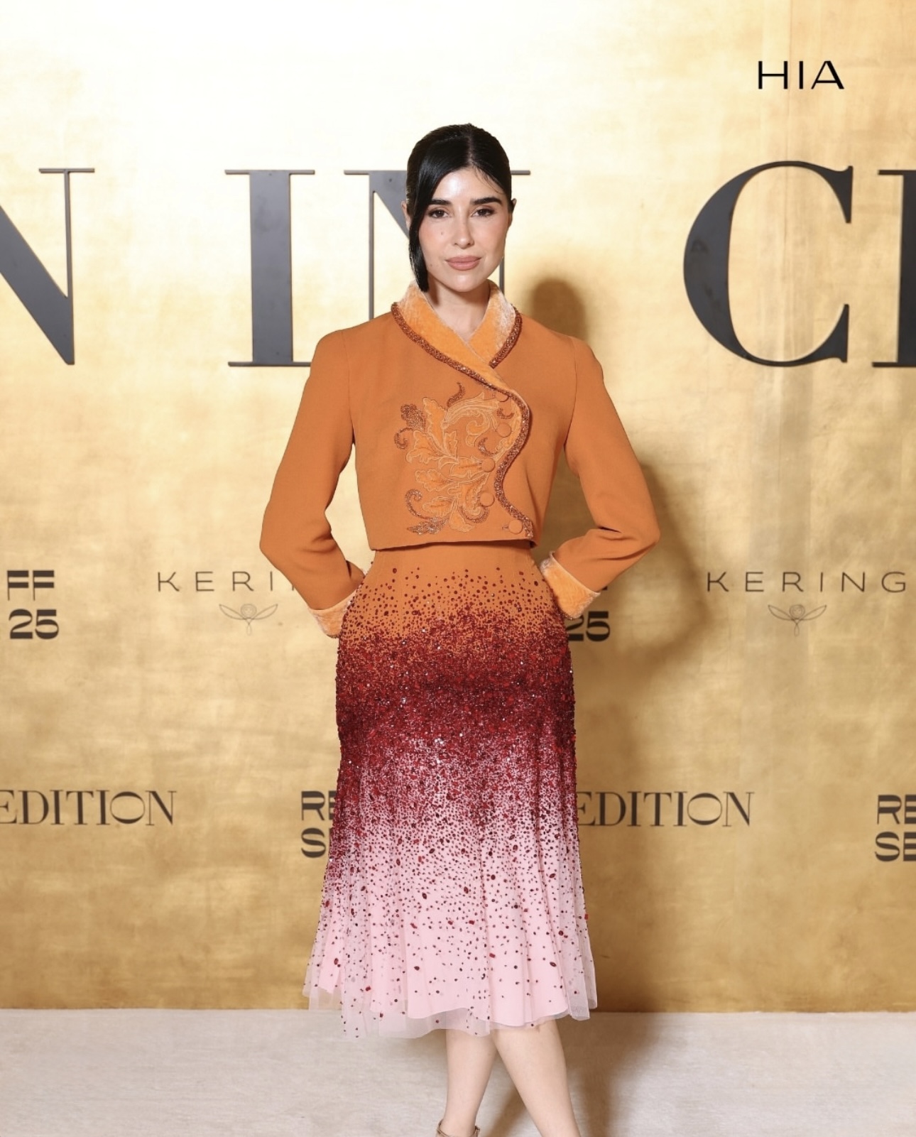 زينة مكي بإطلالة من Georges Hobeika. الصورة من حساب مجلة هيَ على الانستقرام