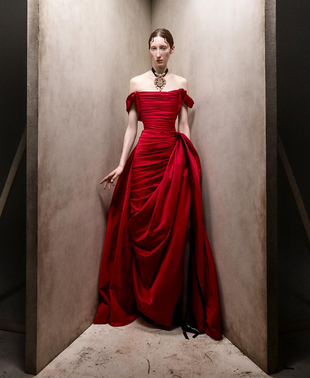 من مجموعة Krikor Jabotian XII للأزياء الراقية