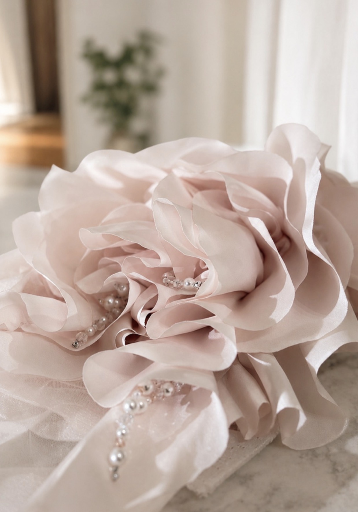 الصورة مزودة من دار IKH Fashion 