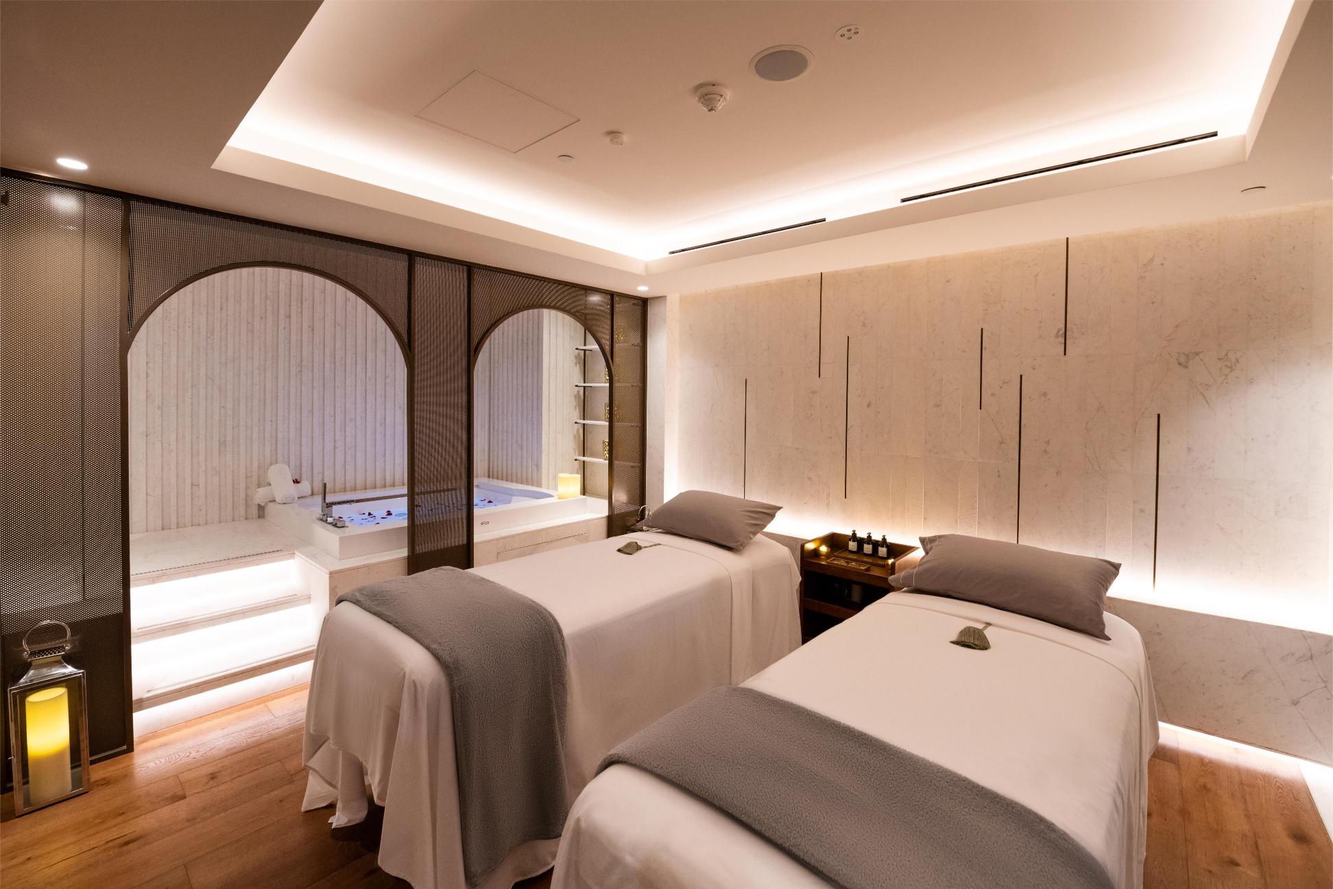 Jumeirah Beach Hotel - Talise - Massage Room copy