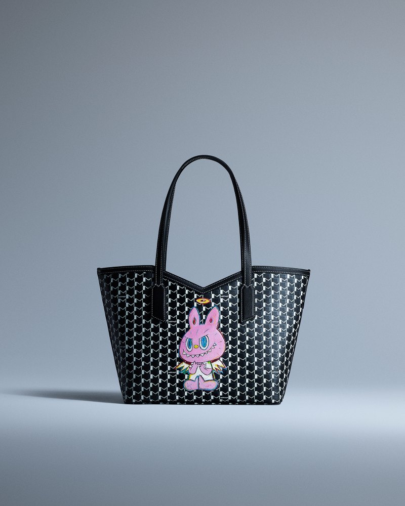 الحقائب الجديدة من المجموعة التعاونية Moynat X Kasing Lung