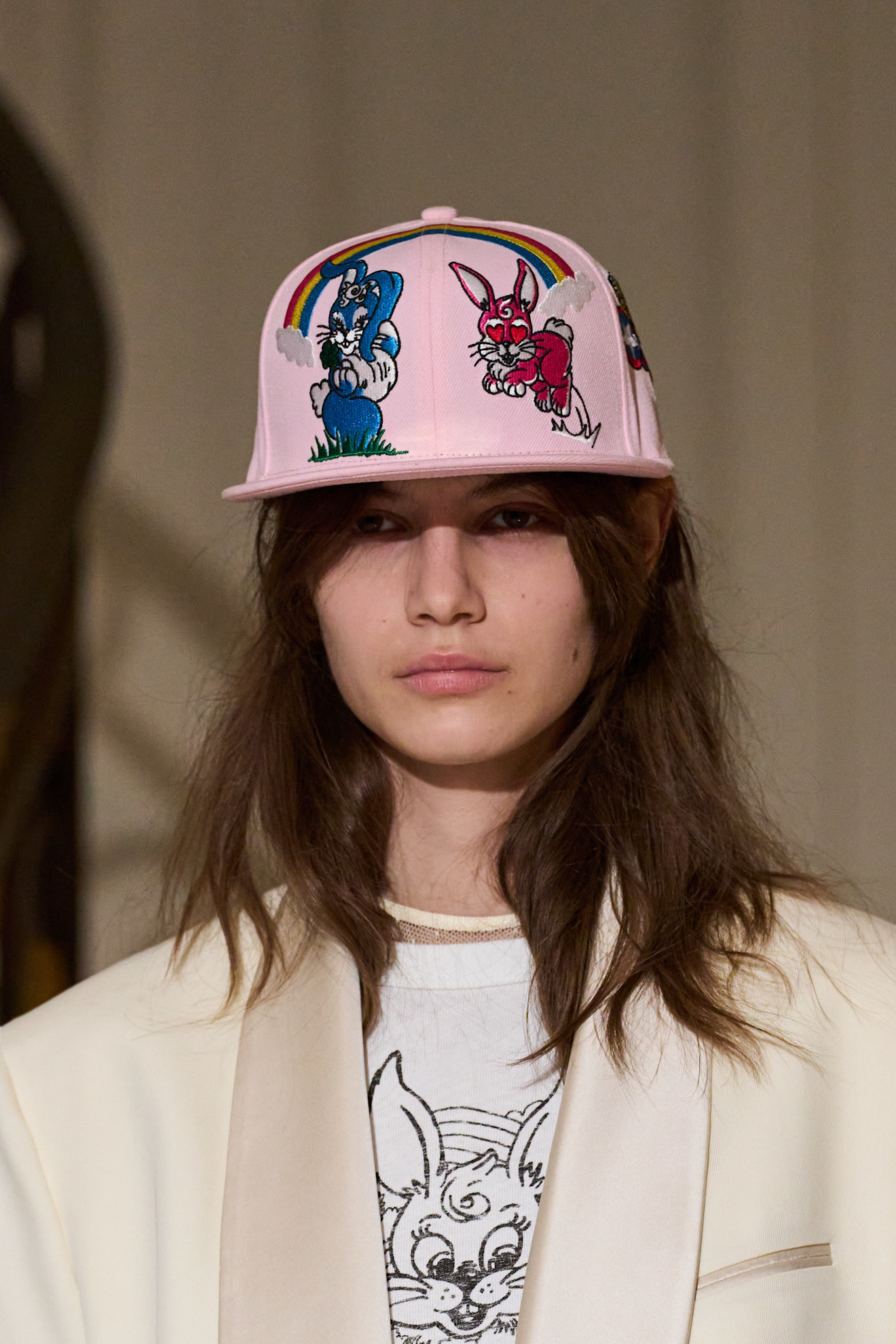 Kenzo قبعة البايسبول بتصميم عصري ولون مميز من