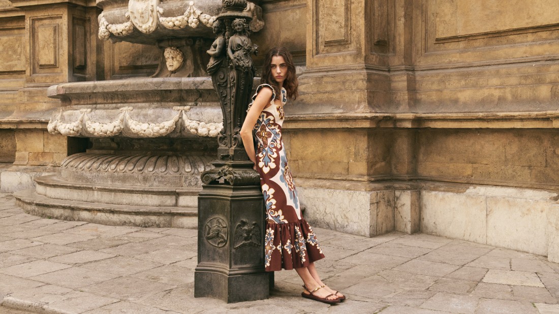 مجموعة كبسولية حصرية LA DOUBLEJ x MYTHERESA