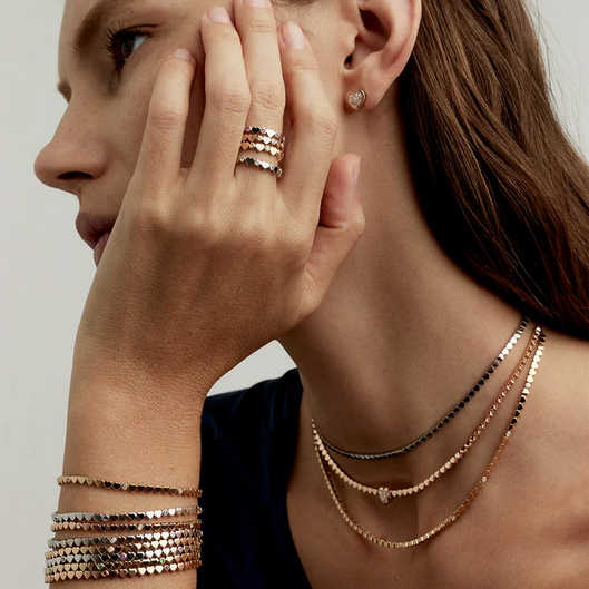 LIT Bracelet من Noora Shawqi